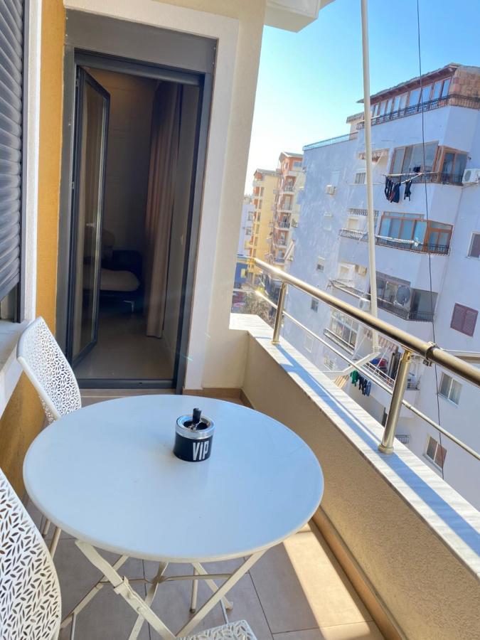 Comfort Apartament, Near The Beach Durrës Esterno foto