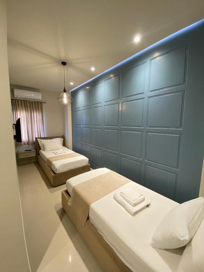 Comfort Apartament, Near The Beach Durrës Esterno foto