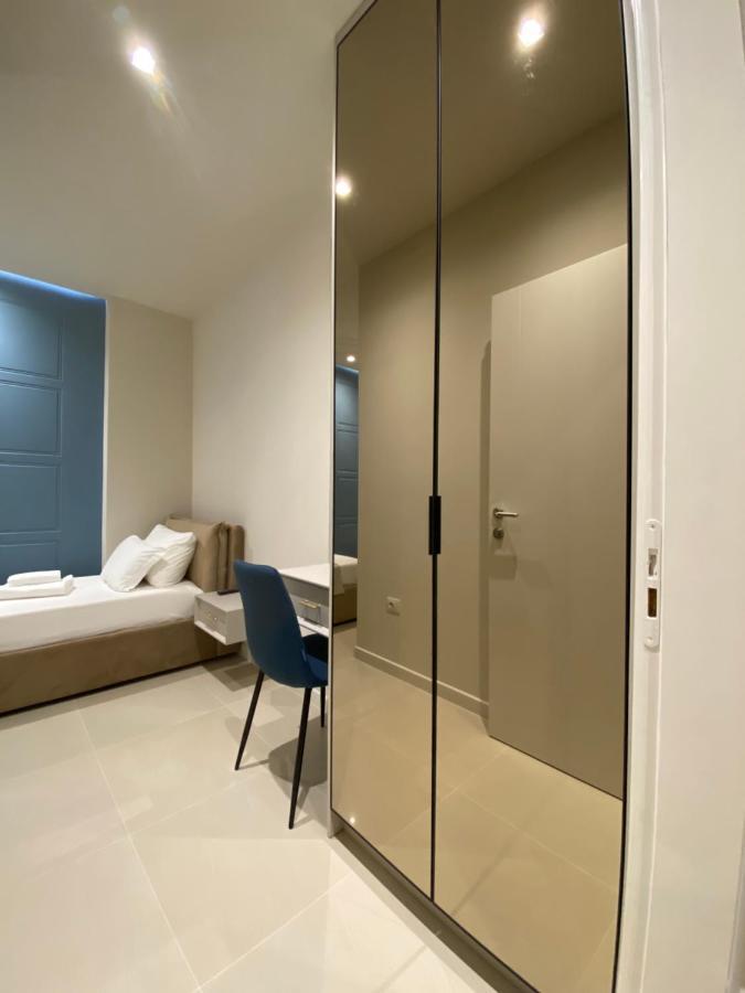 Comfort Apartament, Near The Beach Durrës Esterno foto